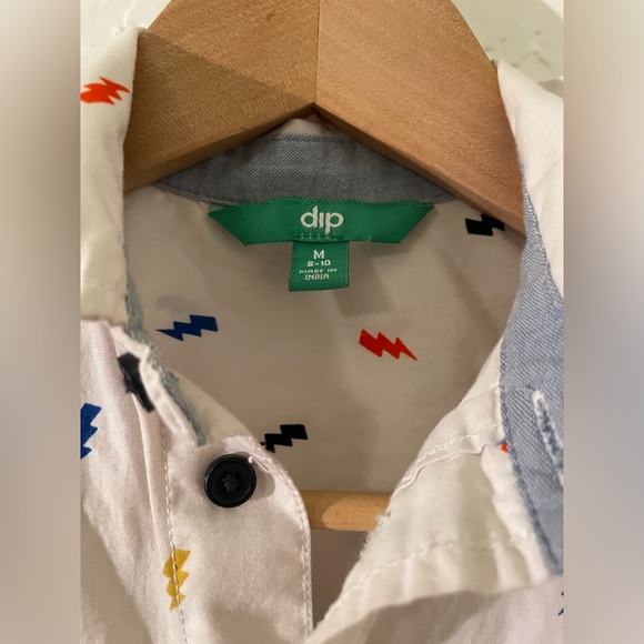 Kids Dip button up shirt. Lightning bolts. M (8-10). EUC - Picture 5 of 5